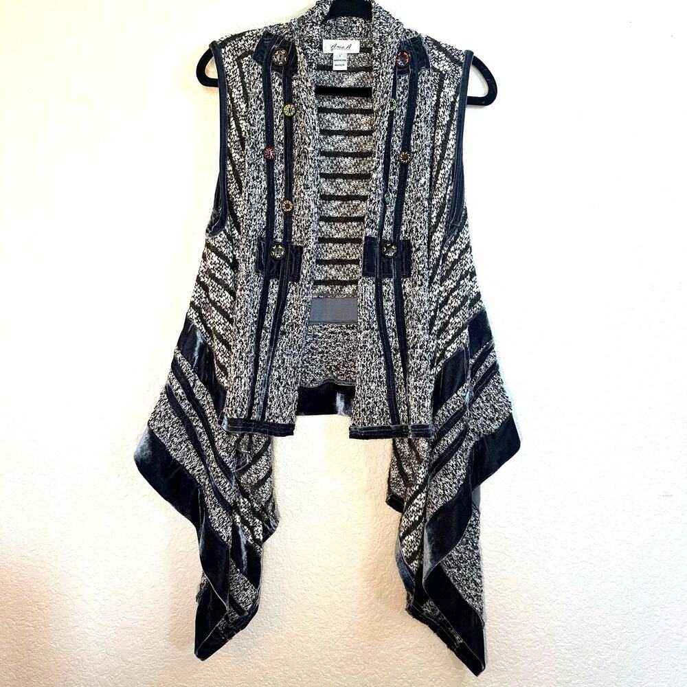 Anis.A Women's Gray Black Stretch Open Front Wrap Vest Sweaters Size Large - Picture 2 of 10